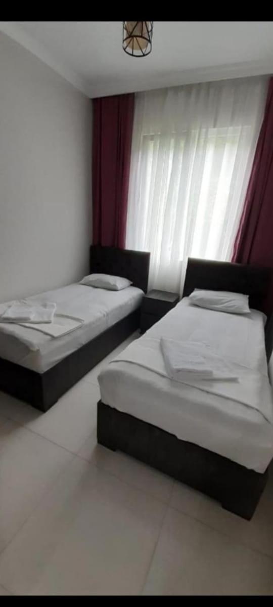 Geno Guest House Kwariati Exterior foto